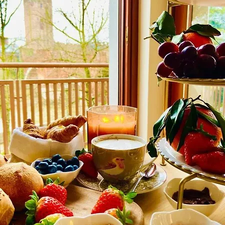 3 Amici Al Castello Bed and Breakfast