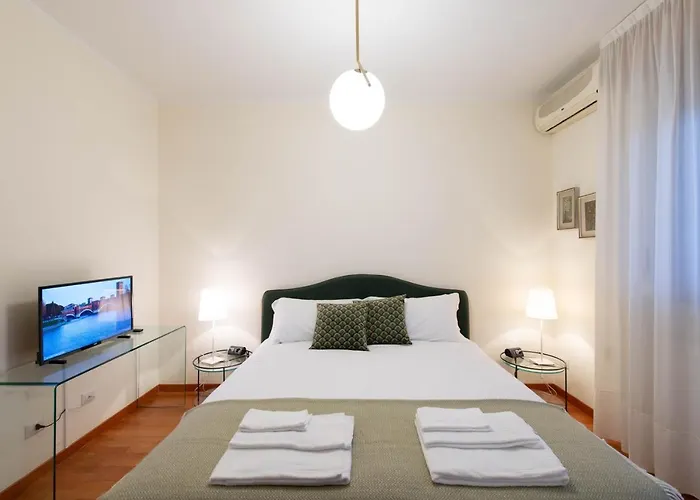 3 Amici Al Castello 4* ורונה